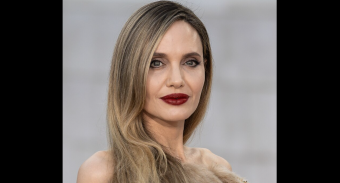 Angelina Jolie a Torino per il Film Festival presenta “Without Blood”