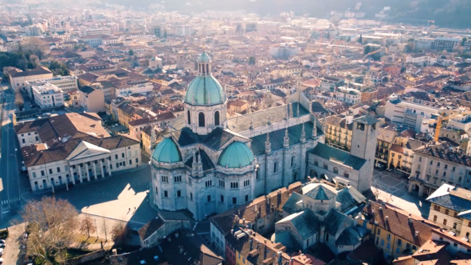 “Dentro e fuori dal Comune”, Como protagonista questa sera su Telecity