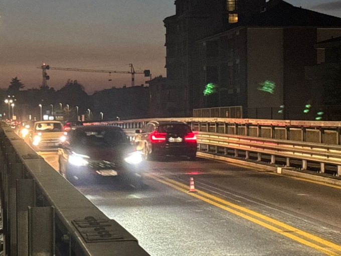 Novara: finalmente riaperto in entrambi i sensi il cavalcavia XXV Aprile