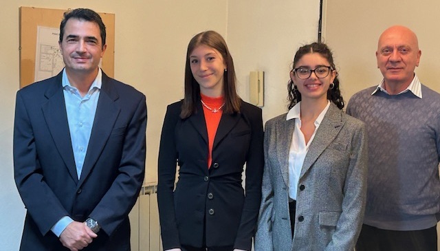 Assegnati contributi allo studio a due giovani studentesse di medicina del Vco