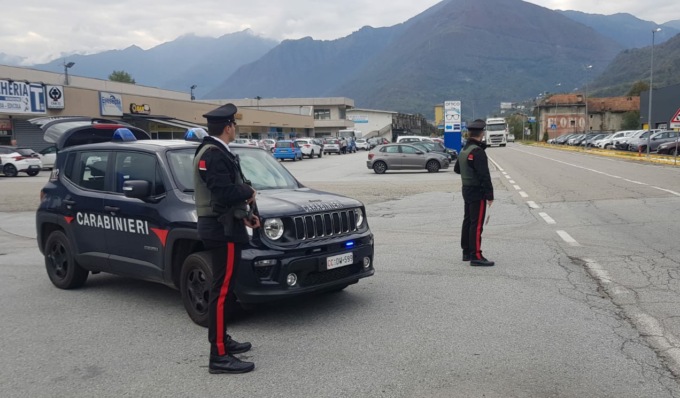 Raid vandalico al teatro “La Fabbrica” di Villadossola: identificati i responsabili