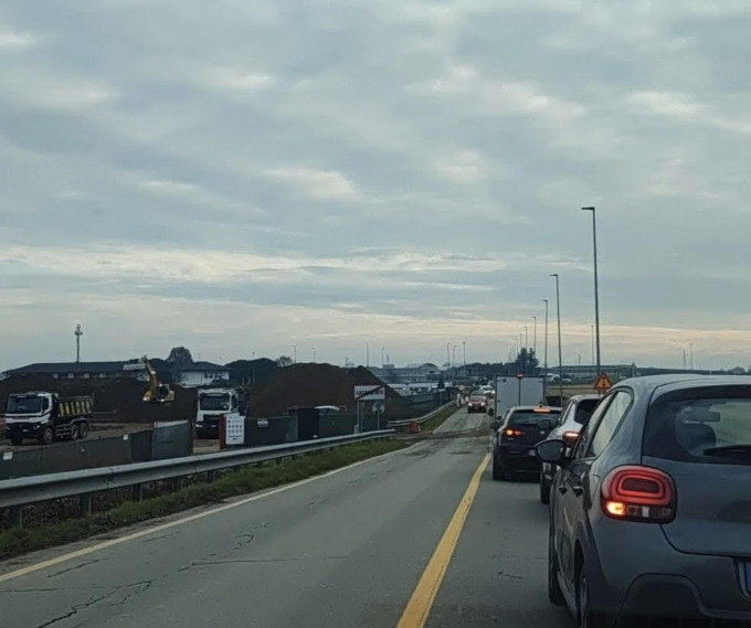 Disagi legati al traffico a Novara: i 5 Stelle chiedono maggiore attenzione