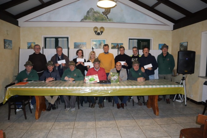 Gli Alpini di Borgomanero donano alle associazioni del territorio ben 12mila euro