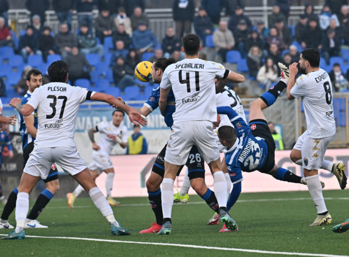 Il Novara Fc batte 1 – 0 un coriaceo Renate