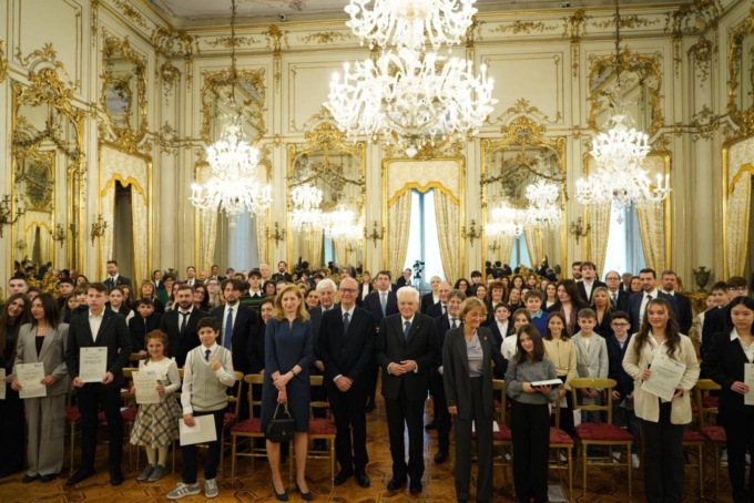 Gli alunni di Varallo Pombia premiati da Mattarella