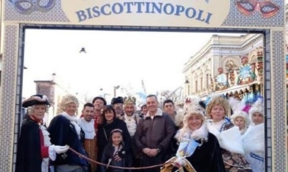 Con Biscottinopoli a Novara è già Carnevale