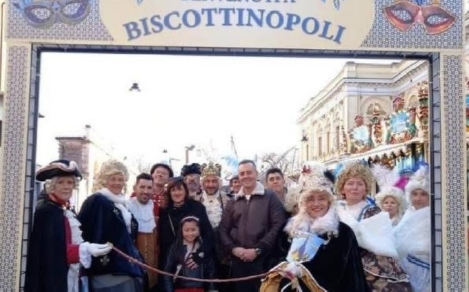 Con Biscottinopoli a Novara è già Carnevale