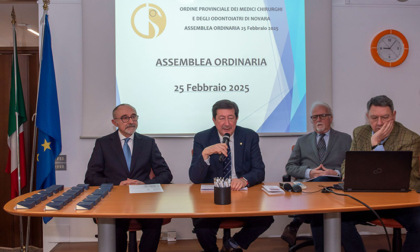 L'assemblea dell'ordine dei medici ha premiato i colleghi con 50 anni di attività