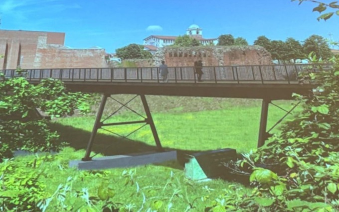 Chiuso il ponte del Castello di Novara: sarà ricostruito