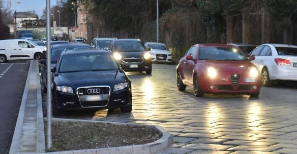 Ancora un’aggressione in zona stazione: fermato un uomo