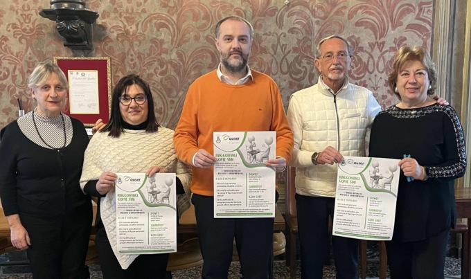 “Raccontaci come stai”: spazio di Auser Trecate per sostenere chi si sente solo