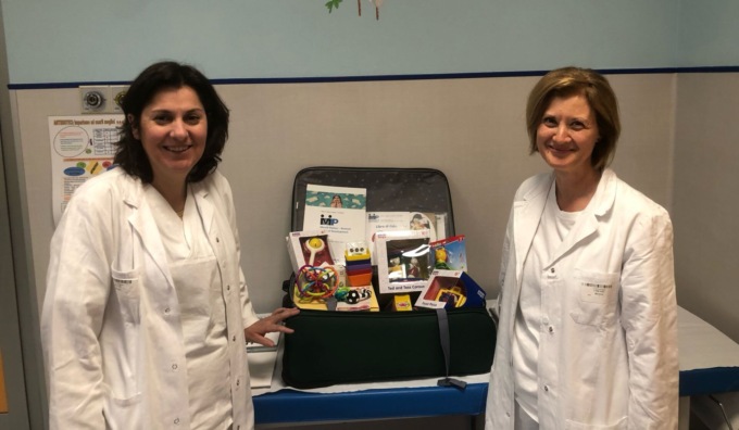 Club 61 Frecce Tricolori Borgomanero dona kit alla pediatria dell’ospedale
