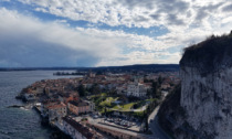 “Dentro e Fuori dal Comune” vi porta ad Arona, sulla sponda piemontese del lago Maggiore