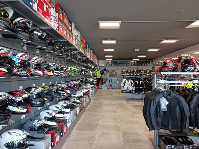 Motoabbigliamento.it: capi d’abbigliamento e accessori protettivi per ogni esigenza sulle due ruote