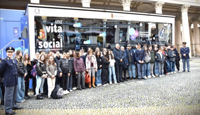 A Novara la campagna educativa “Una vita da social”: protagonisti oltre 250 studenti