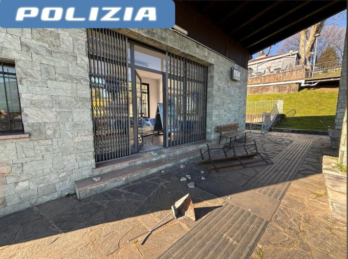 Tentato furto all’imbarcadero di Villa Taranto: indaga la polizia