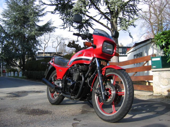 Sound perfetto: i migliori scarichi omologati per la tua Kawasaki Z500