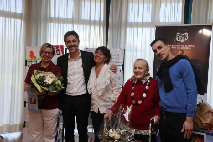 Dormelletto, dalla residenza Anni Azzurri una favola che unisce le generazioni