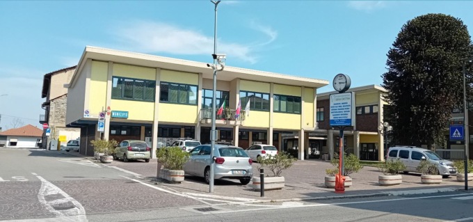 Gattico-Veruno dedica la sua piazza all’ex ministro Franco Nicolazzi