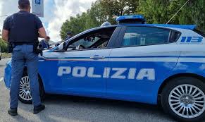 Verifiche delle normative sulle armi: la Polizia ne ritira 18