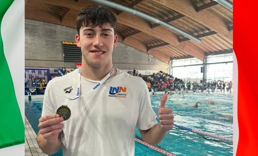 Libertas nuoto Novara da 10 e lode ai giovanili di Riccione