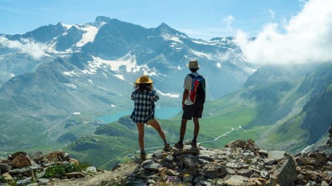 Regione Piemonte: in arrivo 23 milioni per una montagna più connessa e vivibile