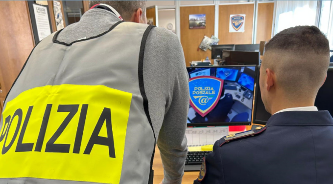 Pedofilia online e cybercrimini: oltre 370 indagini in un anno a Novara