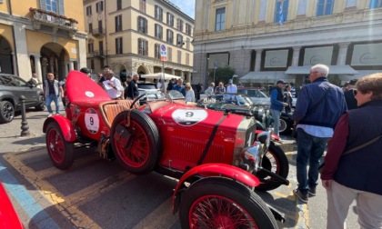 Auto d'epoca, che passione! Raduno da record sotto la Cupola