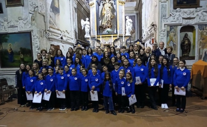 Emozionate concerto a Trecate per ricordare Papa Francesco