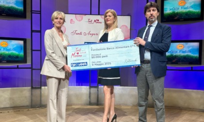 Tanti Auguri Mamma: consegnata la donazione per 50mila pasti al Banco Alimentare