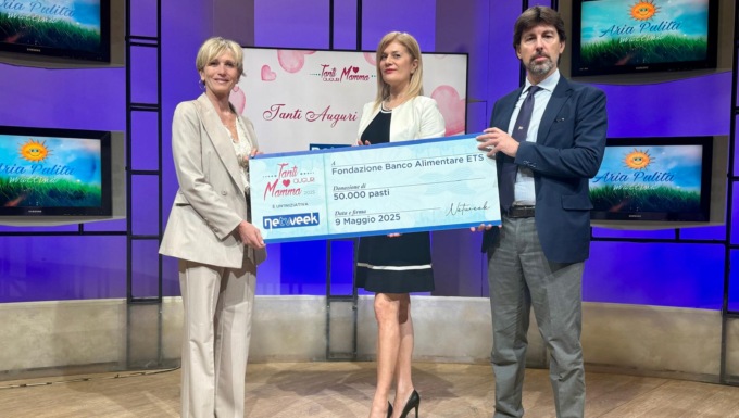 Tanti Auguri Mamma: consegnata la donazione per 50mila pasti al Banco Alimentare