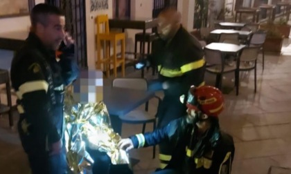 80enne si allontana dalla casa di riposo a Belgirate: i vigili del fuoco lo ritrovano a Lesa
