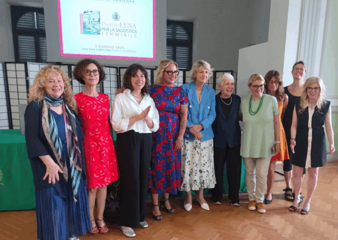 Saggistica femminile a Lesa, premiata la forza creativa e trasformativa della scrittura delle autrici