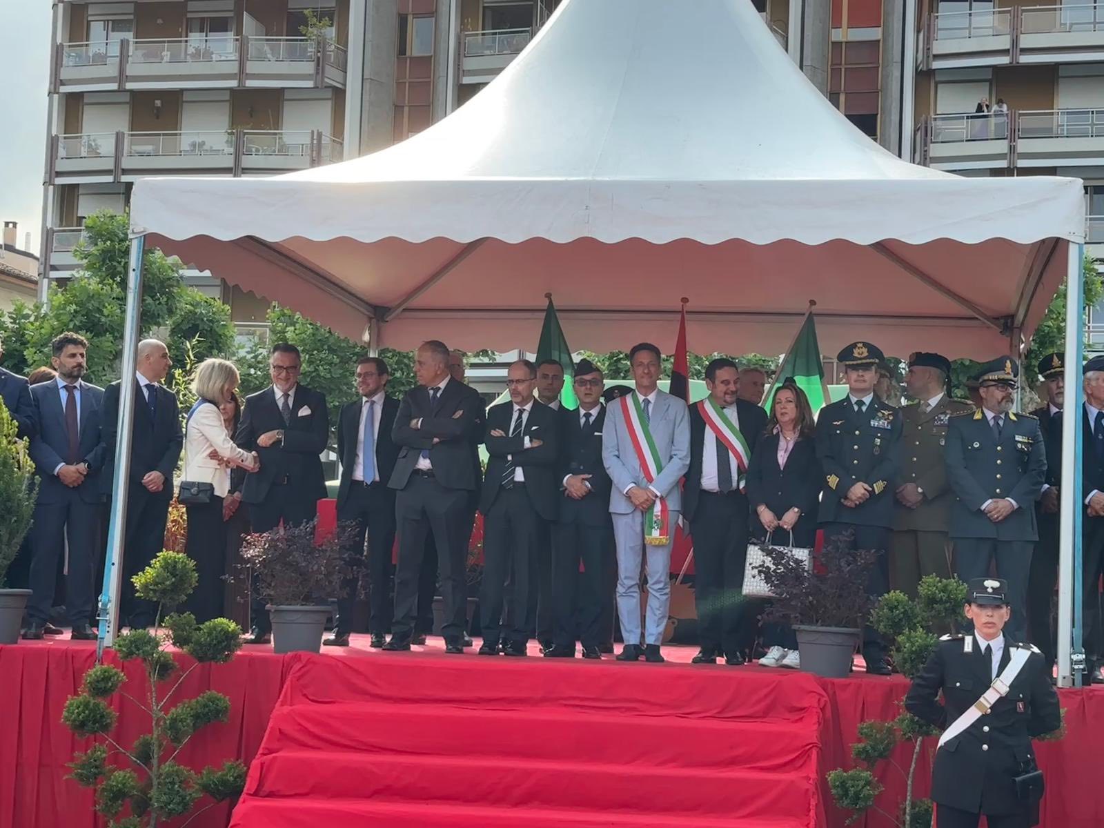 carabinieri arona 2