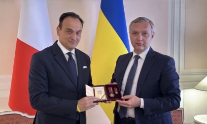 Il Presidente Cirio insignito dell'onore al merito dal premio Zelenskyy per il suo impegno in favore del popolo ucraino