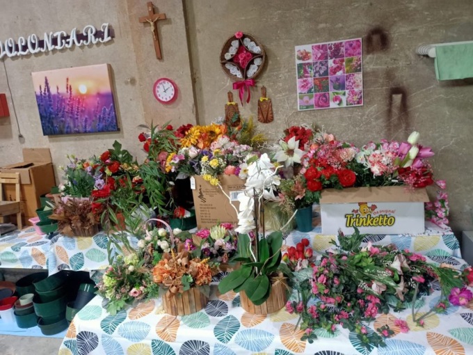 “Porta un fiore a chi non ce l’ha”: anche quest’anno confermata la generosità dei trecatesi