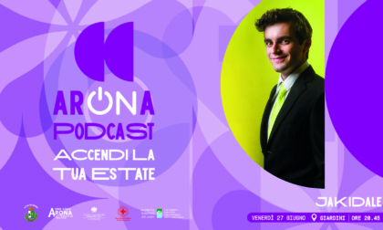 Arona Podcast continua con Jakidale: la voce della Gen Z accende i giardini