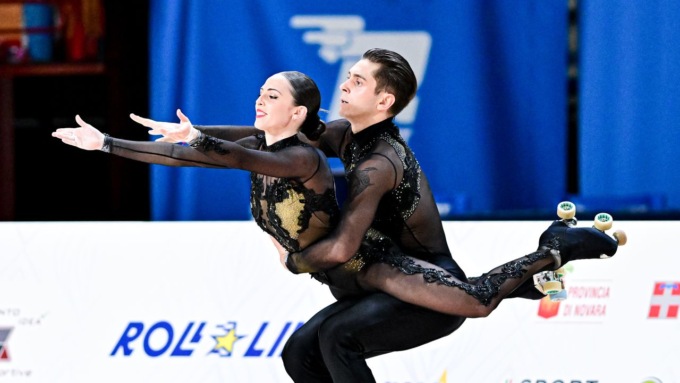 Campionati italiani Pattinaggio artistico a Novara: i Senior incantano il Pala Igor