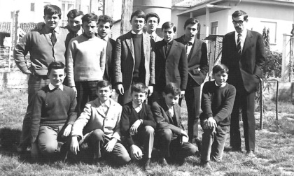 "Prof. Vassalli": nel decennale dello scrittore si raccolgono i ricordi del suo insegnamento