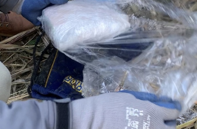 La Polizia sgomina sodalizio criminale con base a Lumellogno: giro di spaccio da 400mila euro mensili