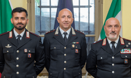 Novara, carabiniere fuori servizio salva un uomo colto da malore in strada