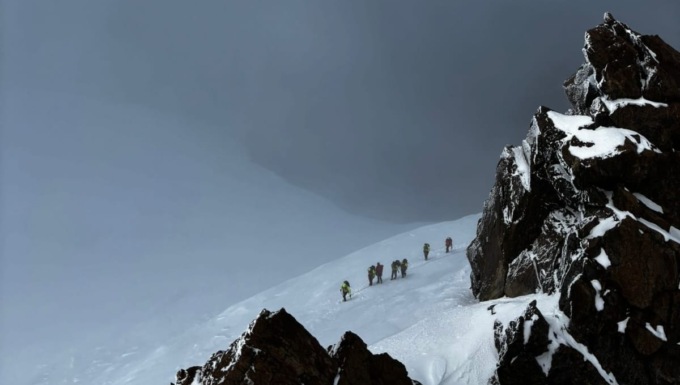 Monte Rosa, alpinisti bloccati sulla Cresta Signal: complesse operazioni di recupero