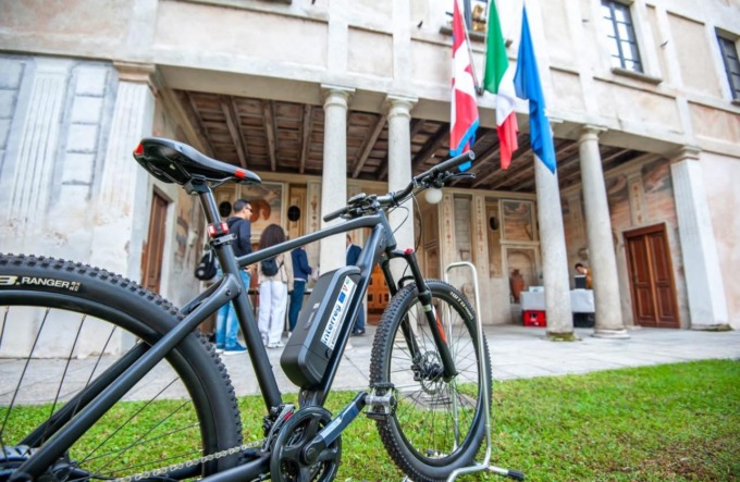 Riaperta la selezione per gestire il Bike Hotel di Villa Picchetta