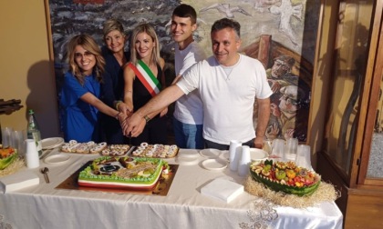 Tommaso Caligari premiato a Cressa per il titolo di “Alfiere della Repubblica”