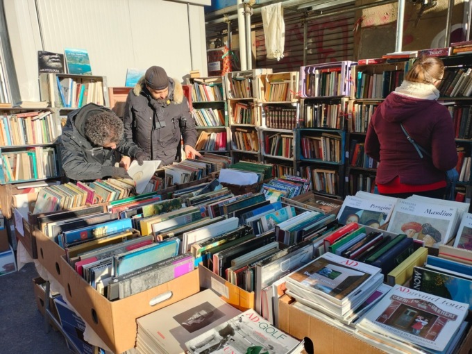 Dal 28 settembre torna a Galliate il mercatino dell’antiquariato “Il baule dei ricordi”