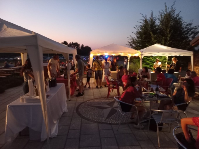 Le Notti del Vino 2025: successo per l’appuntamento a Mezzomerico