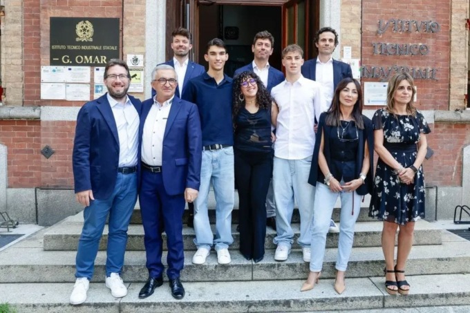 Bronzo internazionale per tre studenti dell’ITI Omar di Novara a Osaka