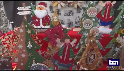 Mercatino di Natale a Lesa ….ma a Ferragosto