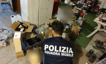 Furti all’Esselunga di Biandrate: scoperta banda interna, sequestrata merce per 50mila euro
