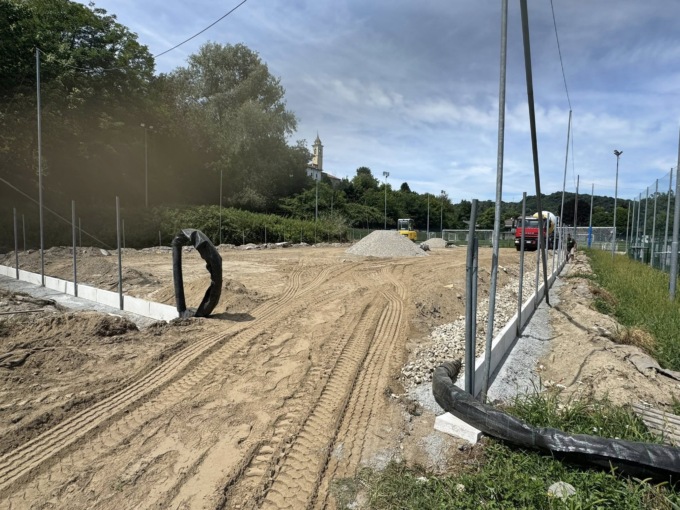 Un nuovo campetto da calcio in erba artificiale per l’Arona calcio